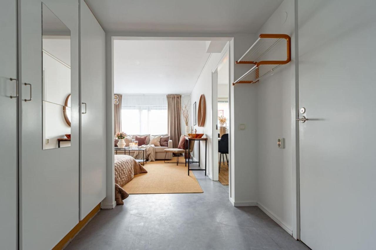 Budget Studio In Hip Sofo - Construction Work Stockholm Luaran gambar