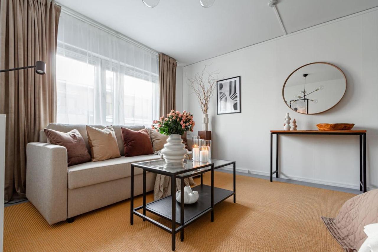Budget Studio In Hip Sofo - Construction Work Stockholm Luaran gambar