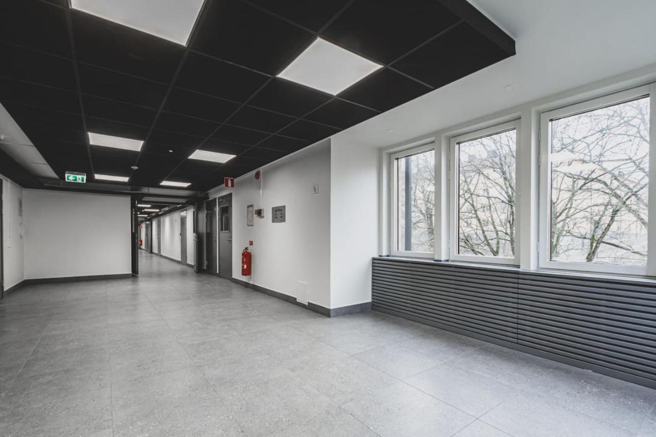 Budget Studio In Hip Sofo - Construction Work Stockholm Luaran gambar